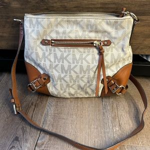 Michael Kors crossbody purse